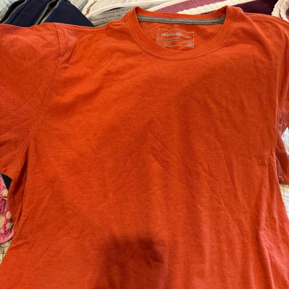Eddie Bauer Legend Wash T-shirt Size L